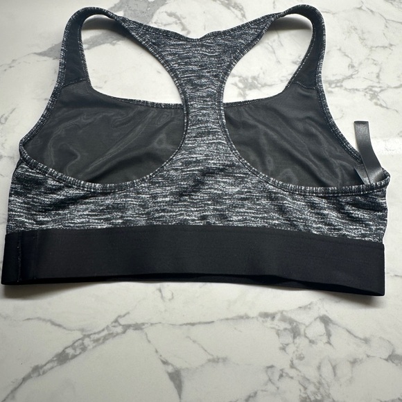 Victoria’s Secret sport gray and black sports bra size large - Picture 2 of 3